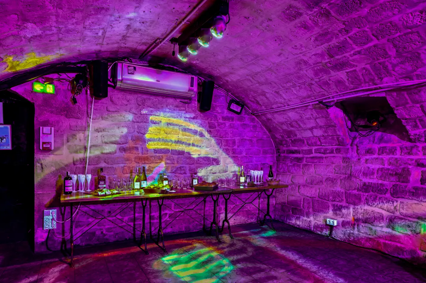 Le mammouth Bar, Paris 11e